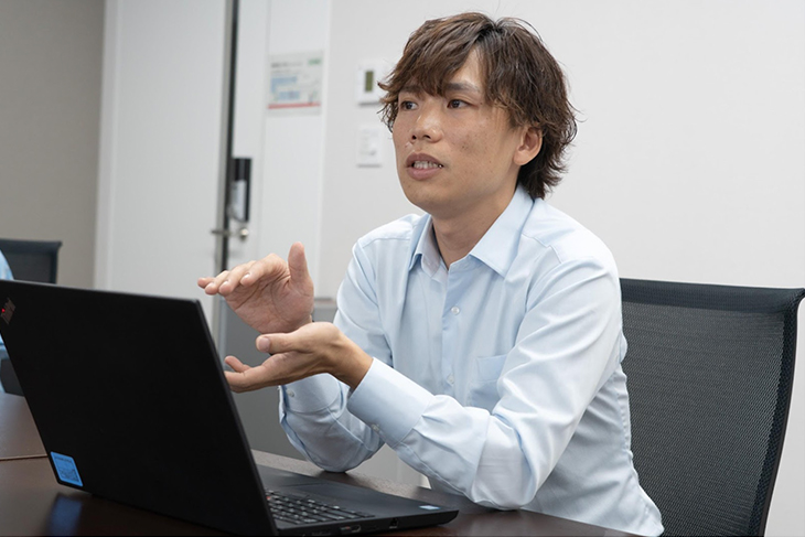 村田氏
